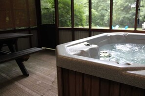Tina de hidromasaje interior