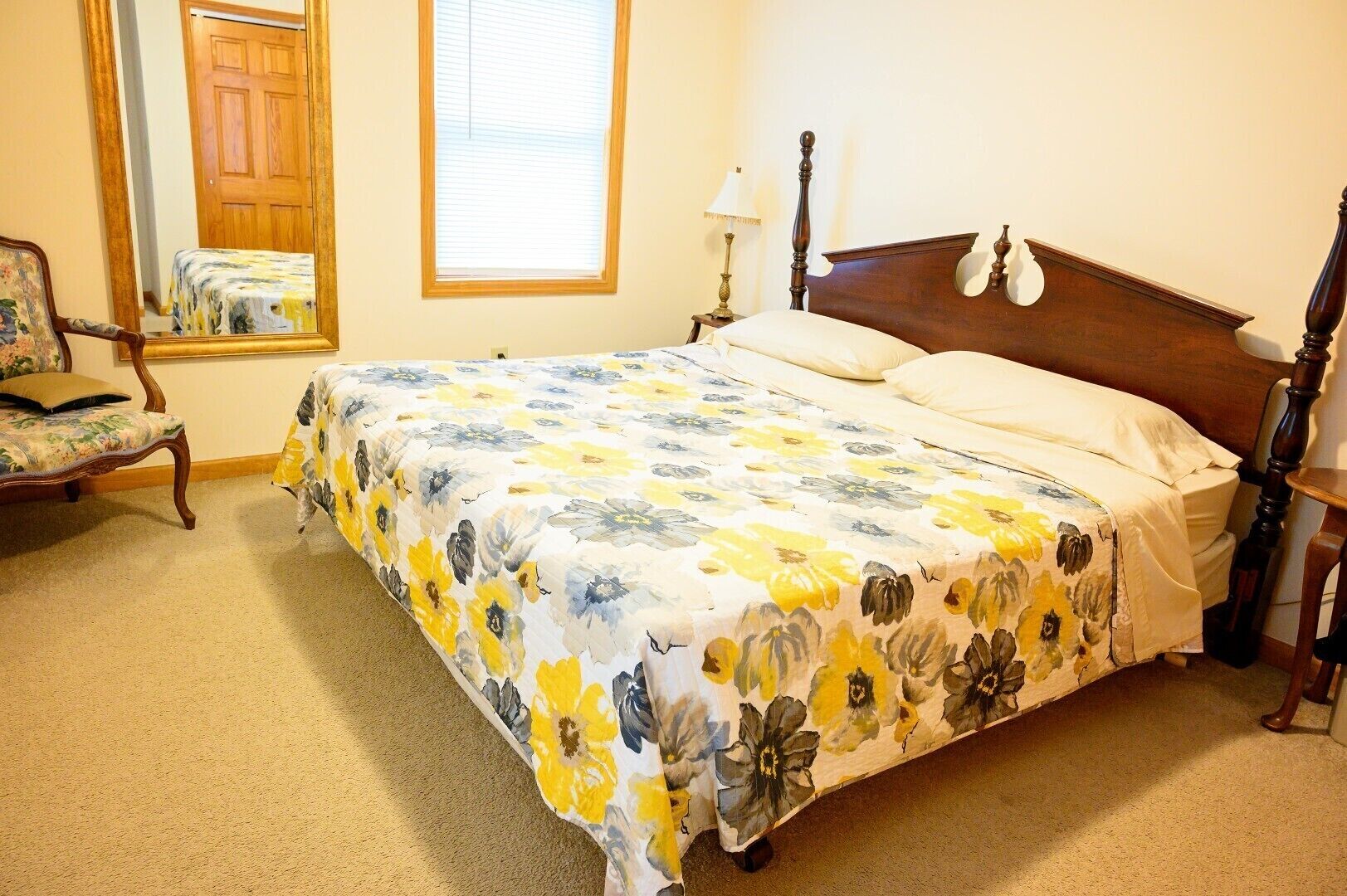 3 chambres, accès au Wi-Fi (inclus), literie fournie