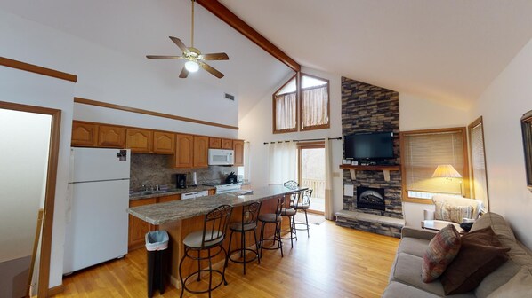 TV, fireplace, DVD player