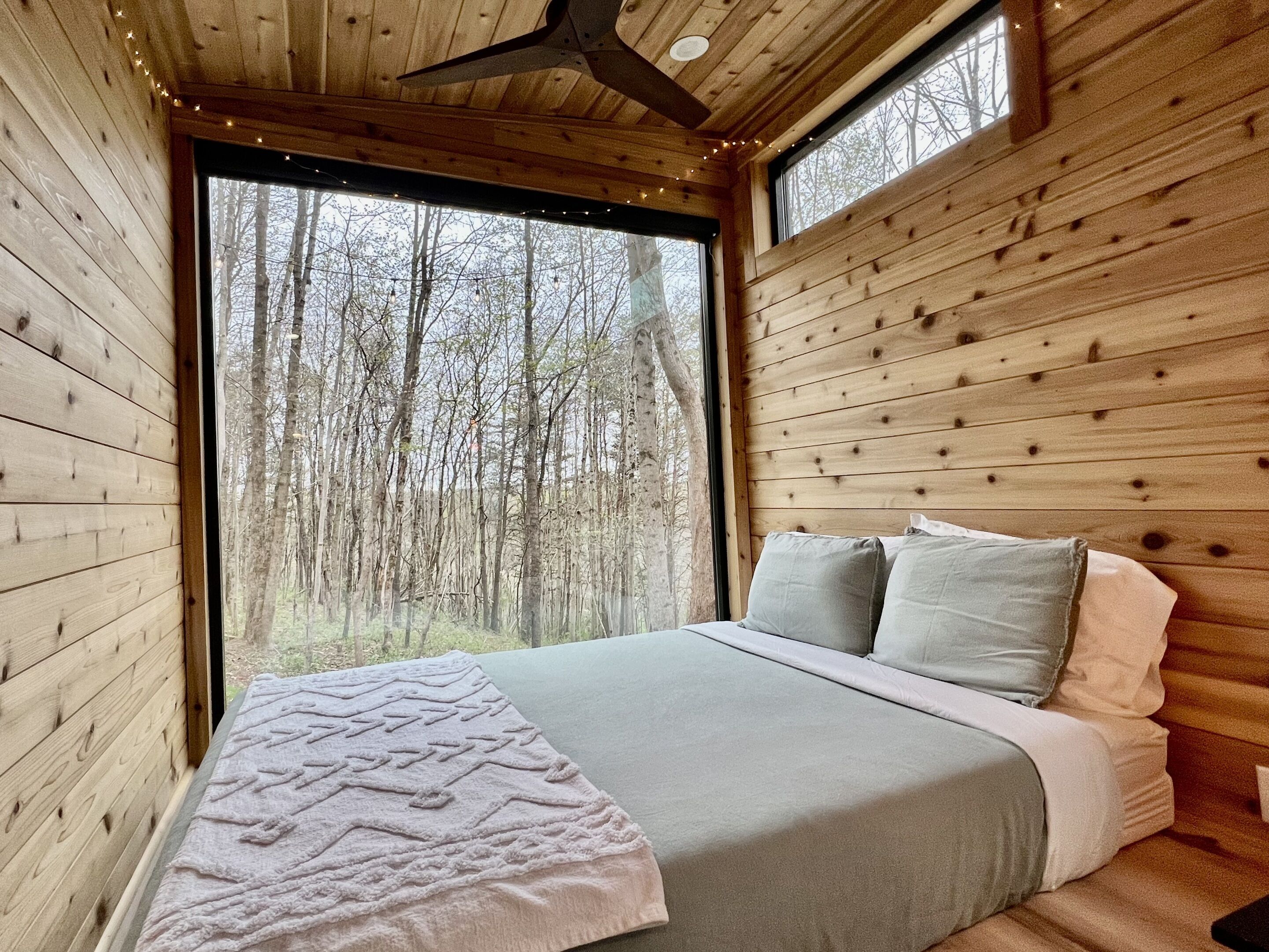 1 bedroom, WiFi (free), bed sheets
