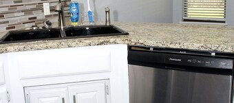 Modern and stylish 3 bedroom with large layout floor plan