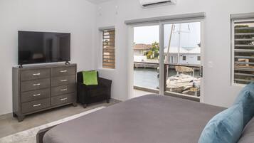 2 chambres, coffres-forts dans les chambres, Wi-Fi gratuit