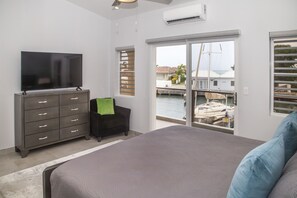 2 Schlafzimmer, Zimmersafe, kostenloses WLAN, Bettwäsche