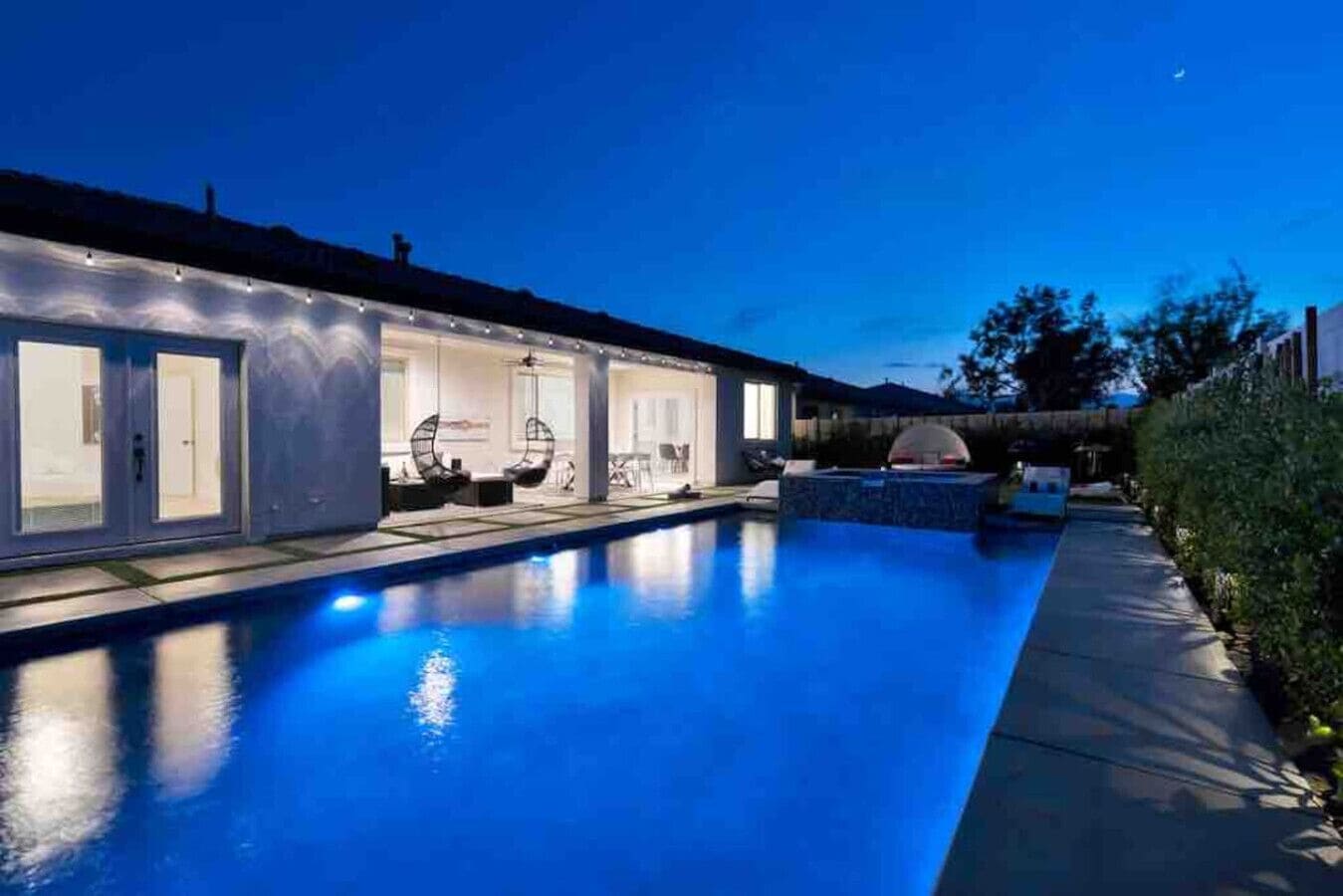 Piscine extérieure, piscine chauffée