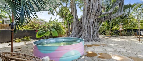 Bañera de hidromasaje exterior