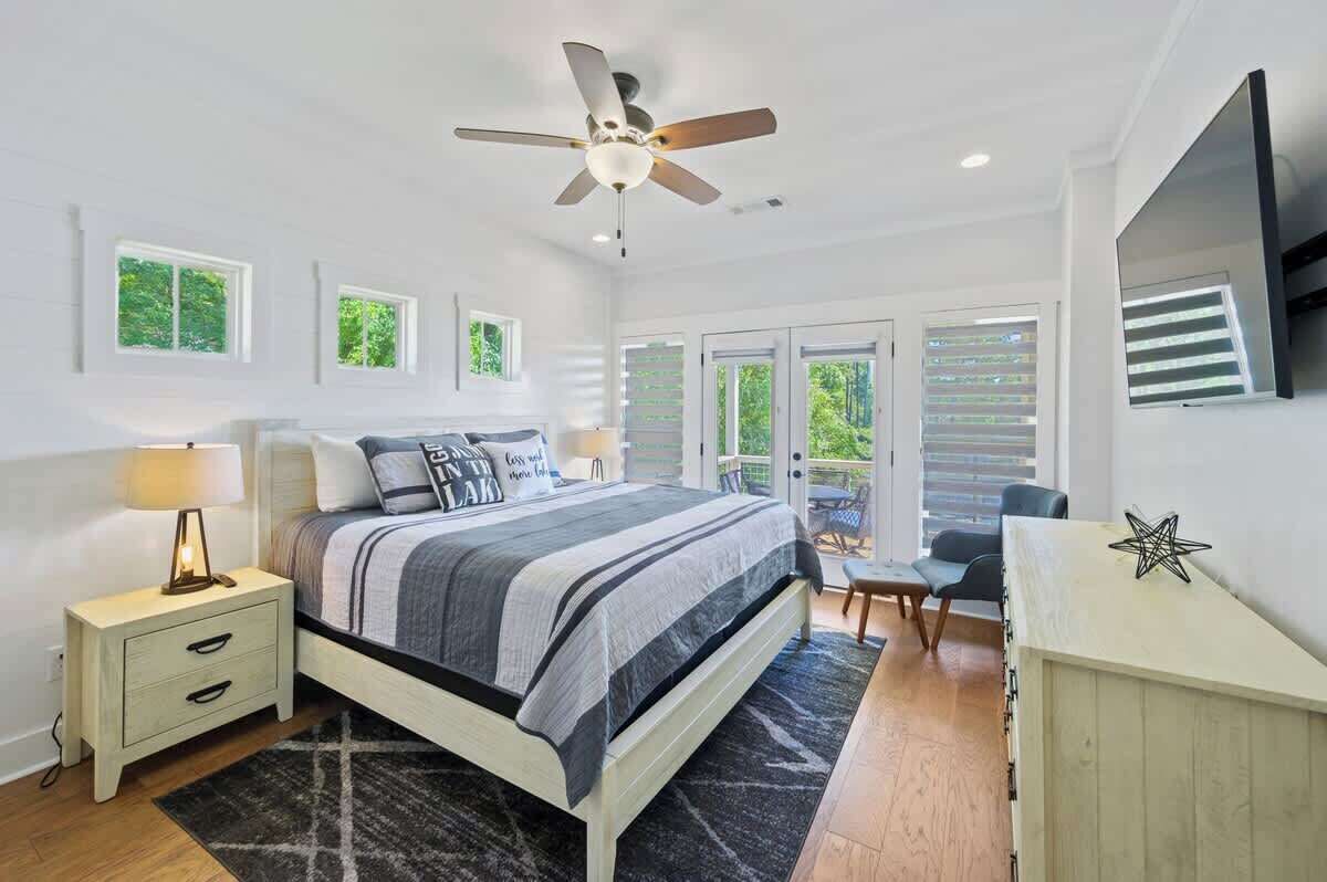 4 間睡房、熨斗/熨衫板、免費 Wi-Fi、床單