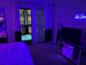 1 bedroom, desk, iron/ironing board, Internet