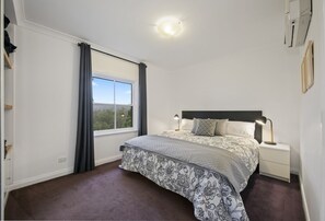 2 sovrum, strykjärn/strykbräda, gratis wi-fi och sängkläder