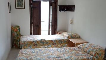 2 bedrooms, bed sheets, wheelchair access