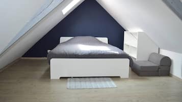 3 habitaciones, cuna de viaje, wifi y ropa de cama
