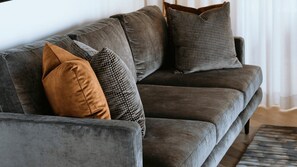 Smart TV - Two Bedroom apartment in prime Sydney location with Hyde park wrap views (Sydney)