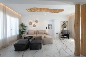 Smart TV - Naxian Green Life (Naxos)