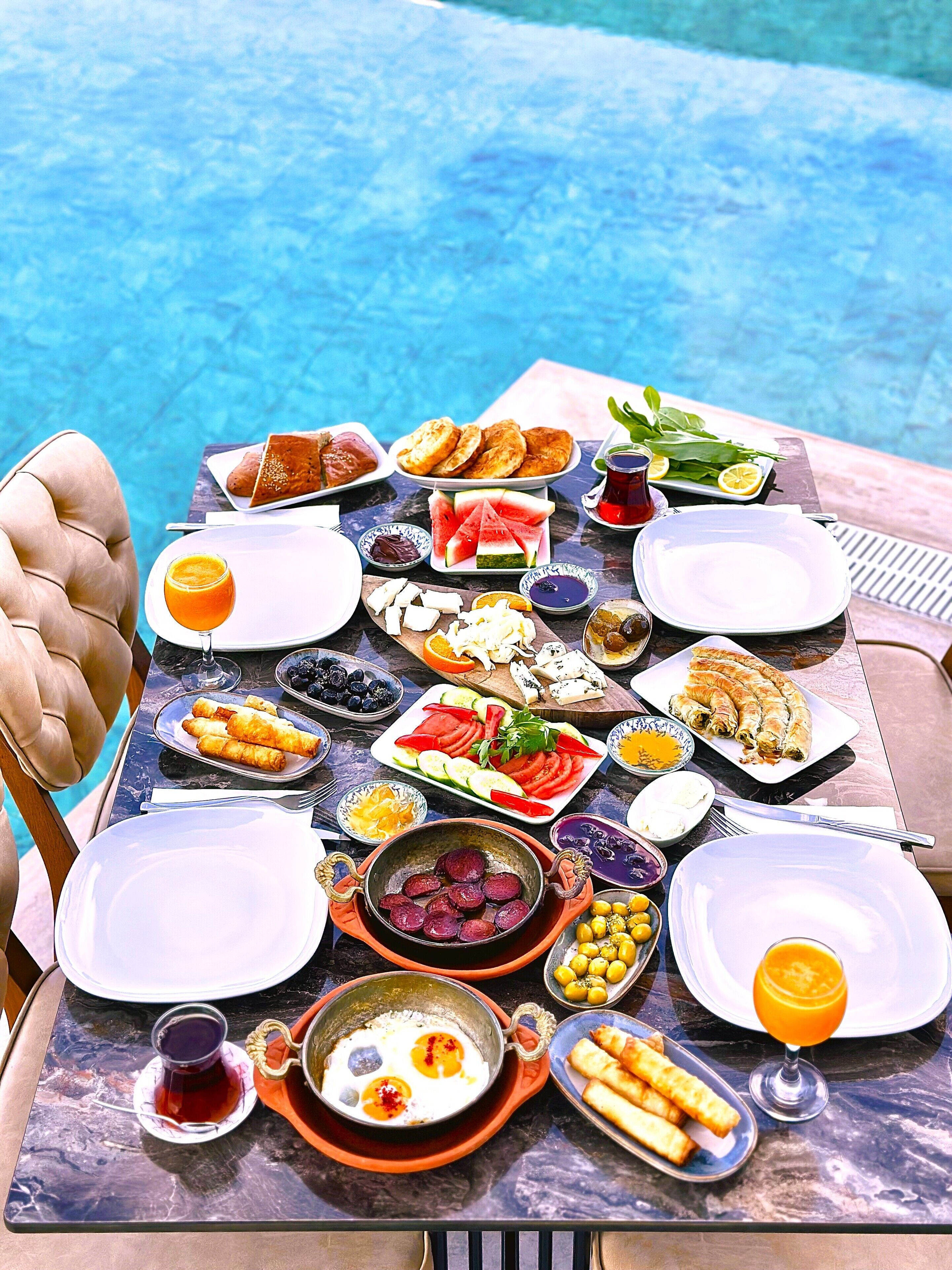 Free daily local cuisine breakfast