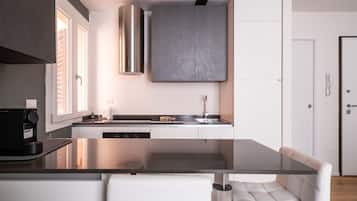 Frigorifero, forno, lavastoviglie, macchina per tè/caffè