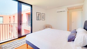 1 chambre, fer et planche à repasser, Wi-Fi gratuit, draps fournis