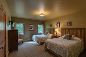 5 bedrooms, iron/ironing board, travel crib, WiFi