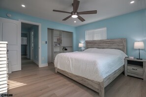 3 bedrooms, internet, bed sheets