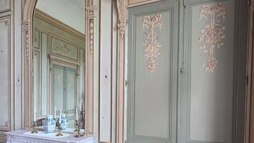 Perincian bahagian dalam