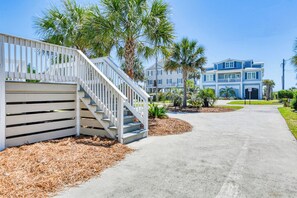Property grounds - Lollipops Beach House - Four Bedroom, Three Bath, Private Pool in Long Bay (Myrtle Beach)
