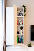 Deluxe Apartment | Living area | 50-inch Smart TV with digital channels, Netflix, streaming services