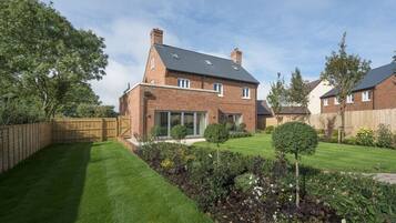 House | Terrace/patio