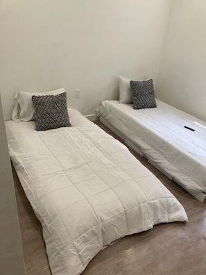 3 habitaciones, wifi gratis y ropa de cama