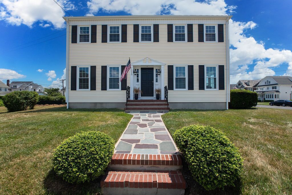 Spring Lake Beach House/Ocean Block/4br+2.5ba