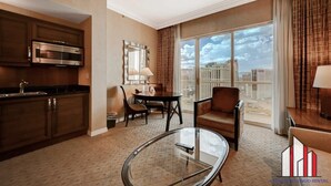 Unclassified image, 3 of 46, button - MGM Signature-29-617 Penthouse Studio F1 w Balcony (Las Vegas)