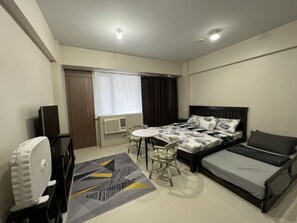 1 bedroom, WiFi - Condotel At Airport Manila (Pasay)