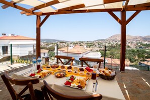 Breakfast meal - Estia Konukevi (Gökçeada)