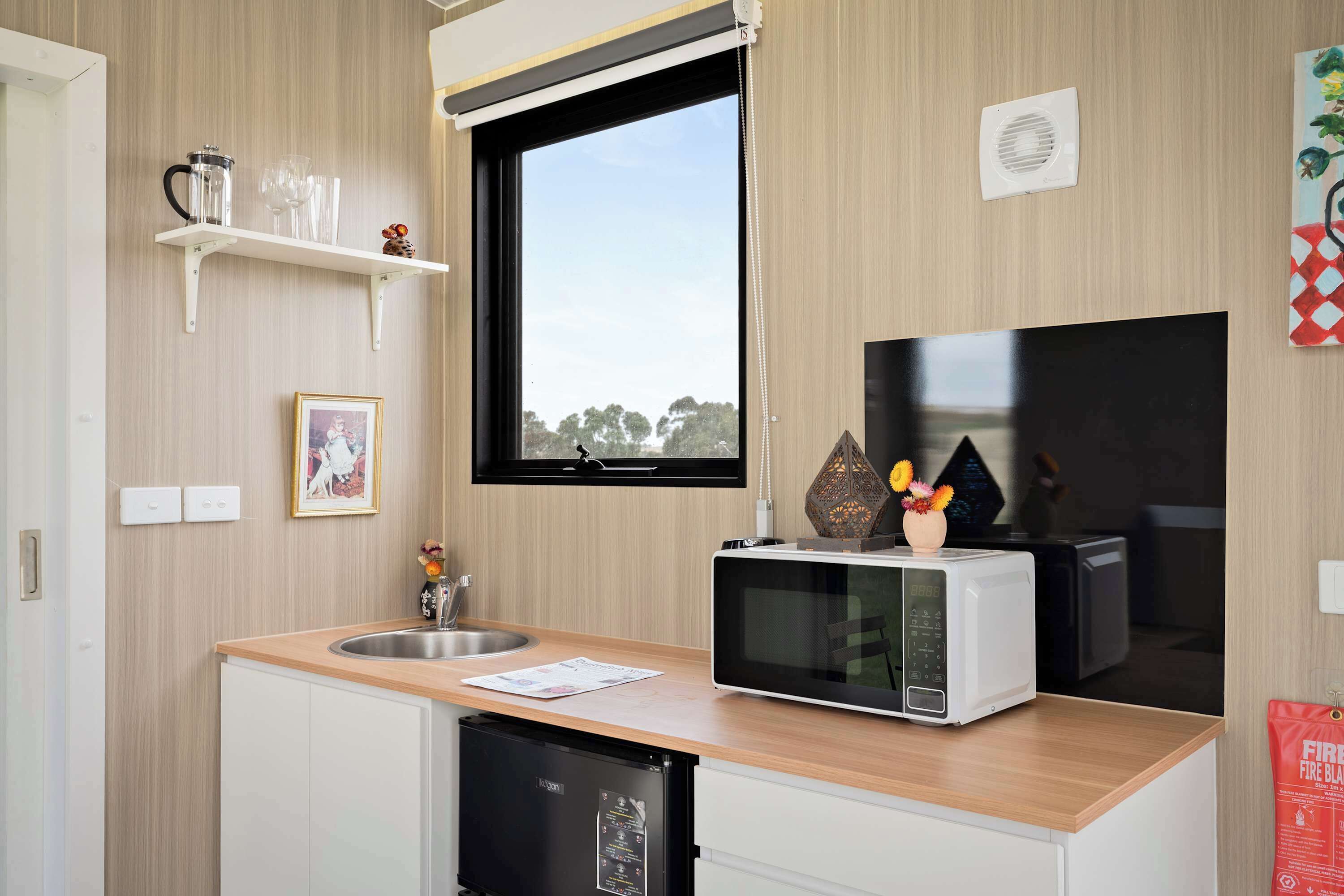 Fridge, microwave, stovetop, toaster