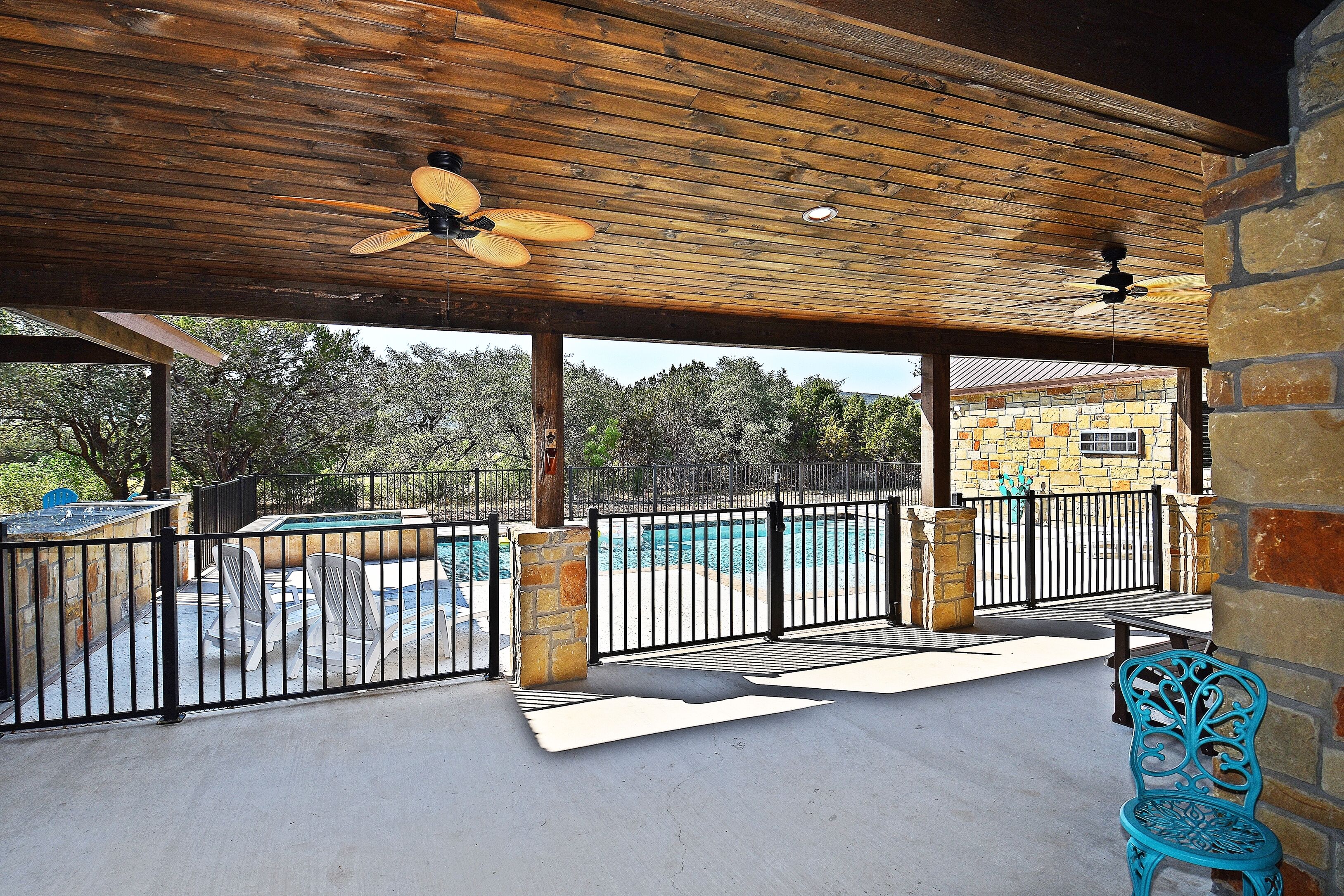 Prickly Pear, Private Pool, Wi-fi @ Frio River Vacation Rentals