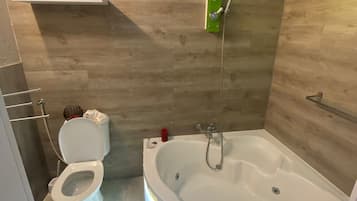 Bathtub