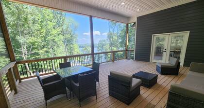 Lakehouse on Lake Barkley