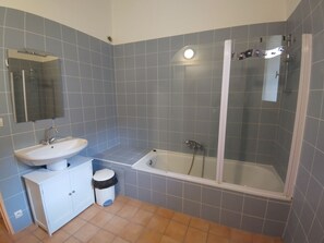 コテージ エンスイート | バスルーム