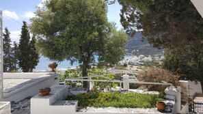 Balcony - Traditional Comfortable Apartment With sea View (Sifnos)