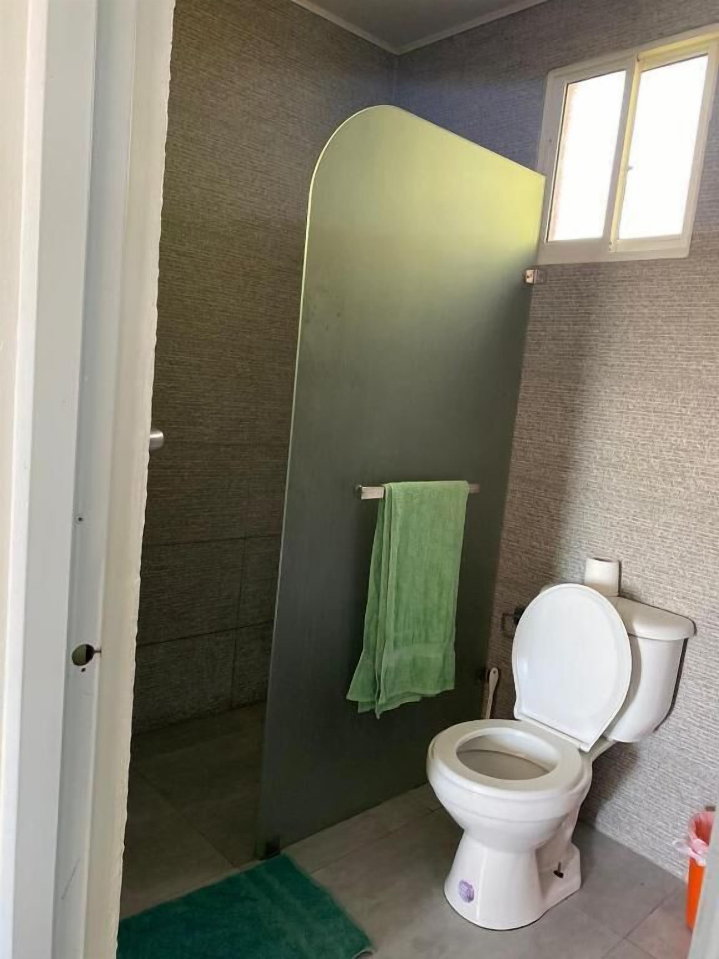 Deluxe Room | Bathroom