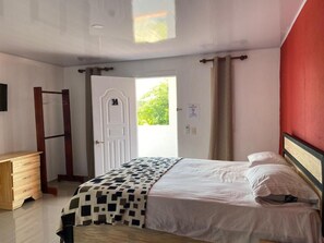 Deluxe Room | Free WiFi - Hotel Piscalonga (Guayubín)