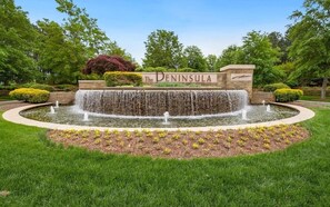 المنطقة المحيطة بالمنشأة