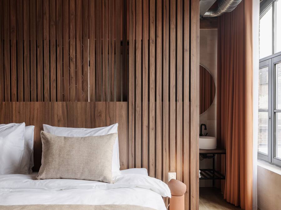 Dobbeltrom – premium | Sengetøy av topp kvalitet, minibar, safe på rommet og blendingsgardiner