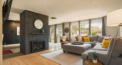 Five Bedroom Charmer Close to Uptown