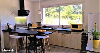 PLEASANT APARTMENT IN PAVIA (5 MIN FROM AUCH)