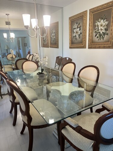 Newly renovated 2 bedroom condo 55 & older community. unit overlooks golf course