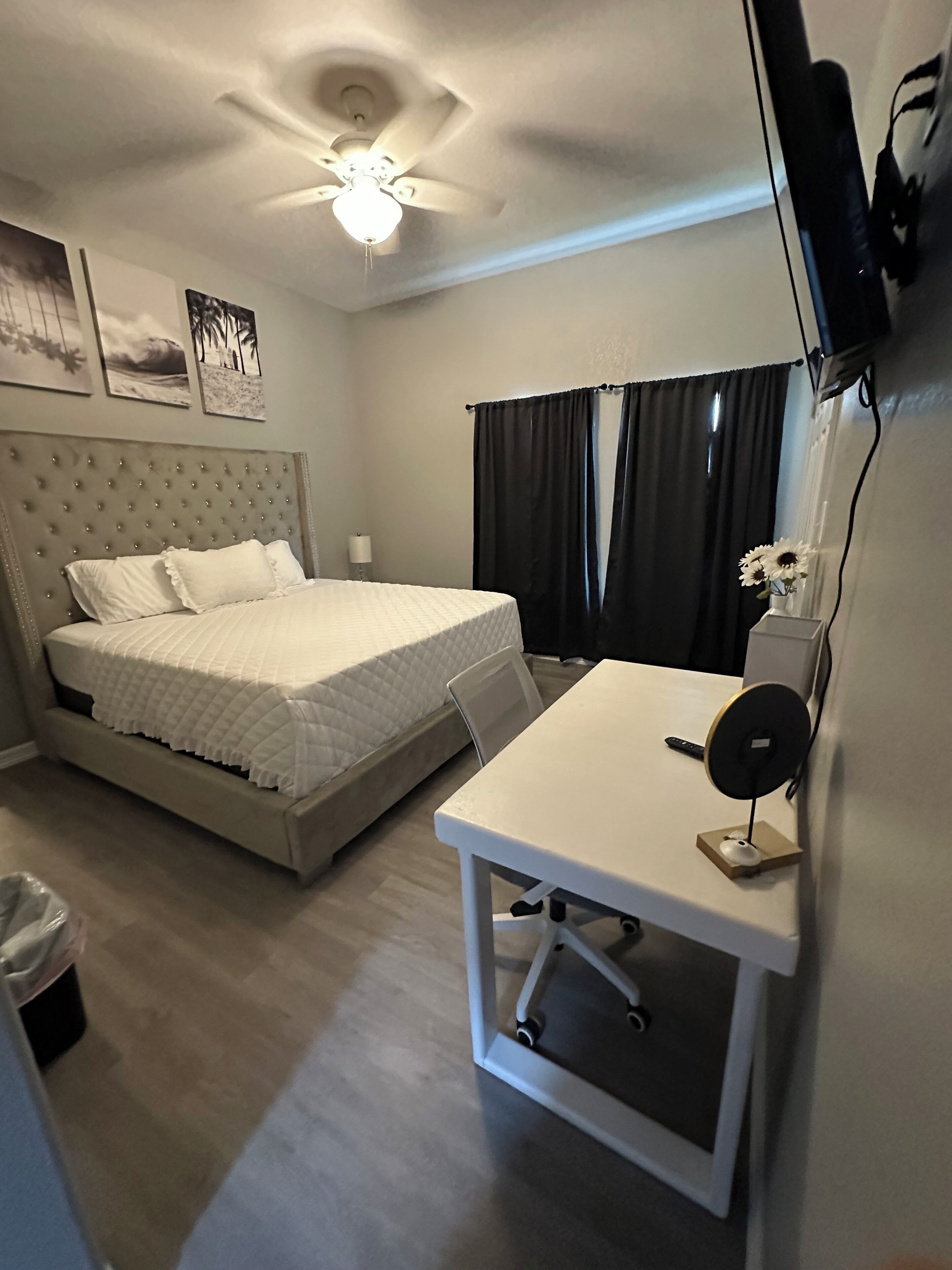 2 chambres, fer et planche à repasser, accès au Wi-Fi (inclus)