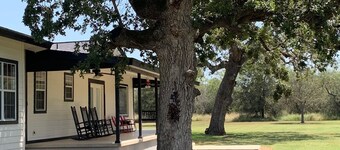Hartfield House
Farmhouse Retreat on 12 acres