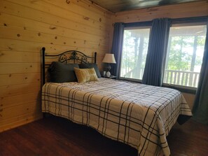 3 habitaciones, wifi gratis y ropa de cama 