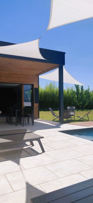 Terrace/patio - Magnificent villa with swimming pool (Mercurol-Veaunes)