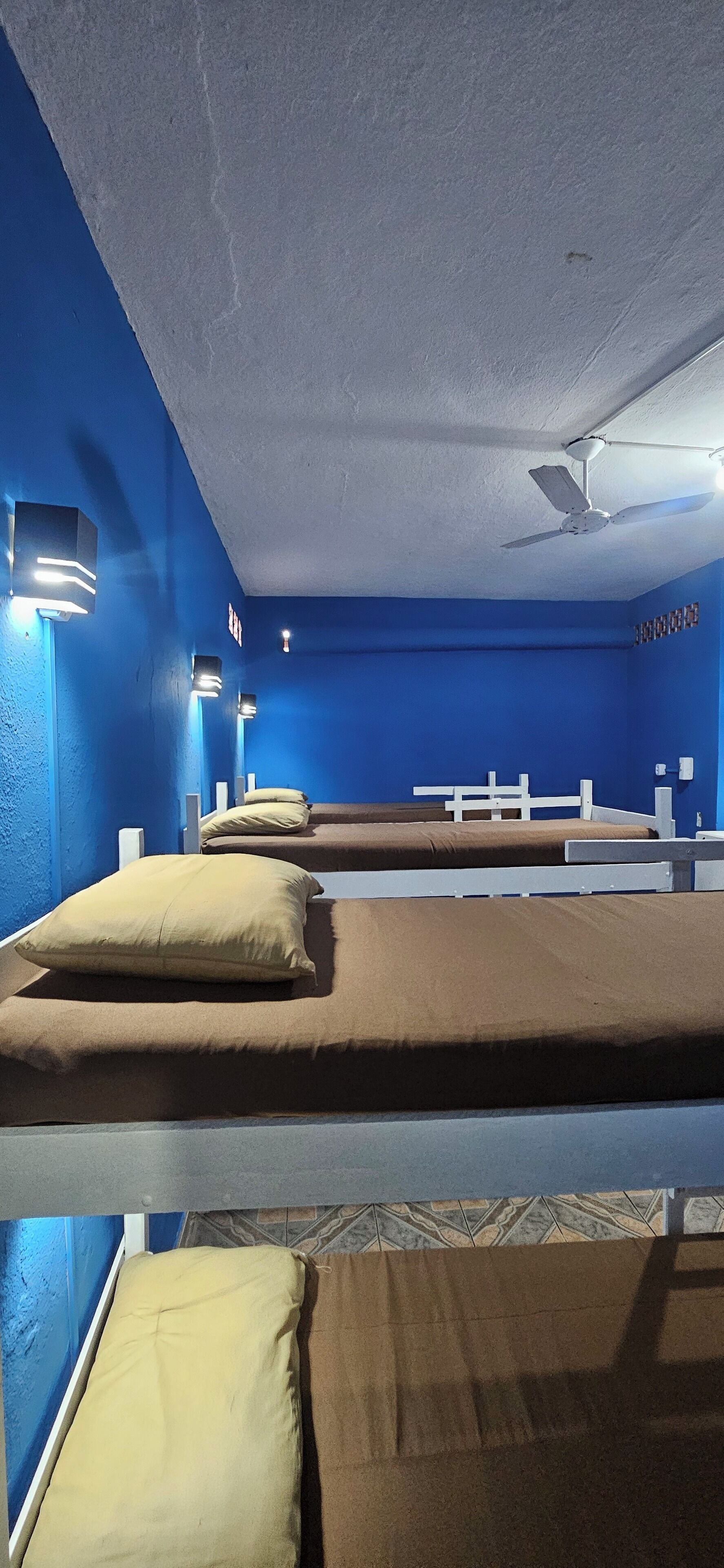 Basic Shared Dormitory | Free WiFi, bed sheets