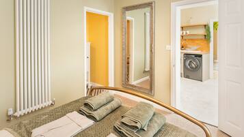 1 bedroom, iron/ironing board, travel crib, free WiFi