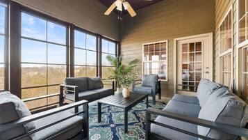 Smart TV, fireplace, video games, DVD player